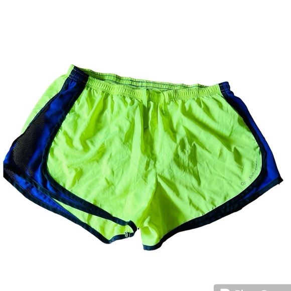 Calvin Klein Performance Quick Dry Lightweight Shorts women size Large - Picture 1 of 8